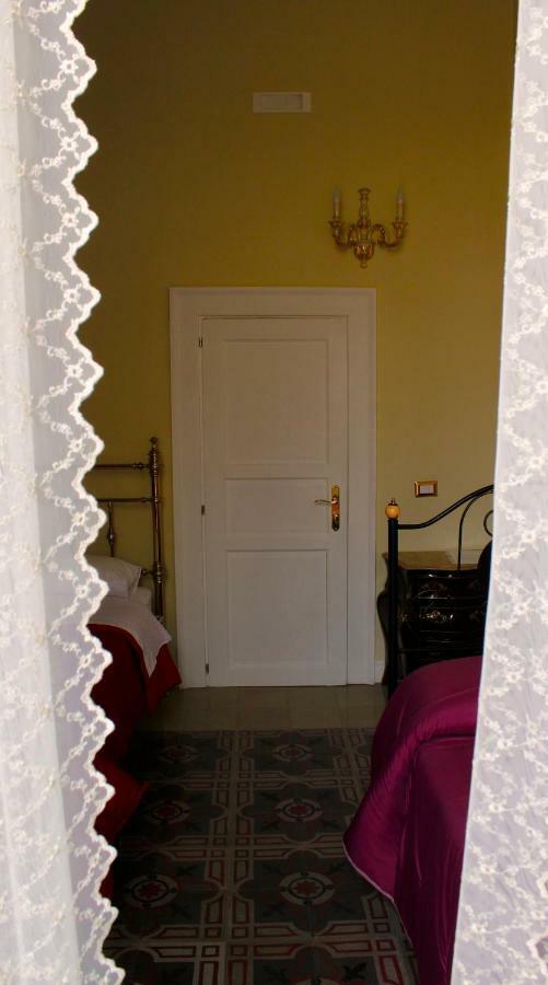 Oro Di Napoli Luxury Bed & Breakfast Naples Exterior photo