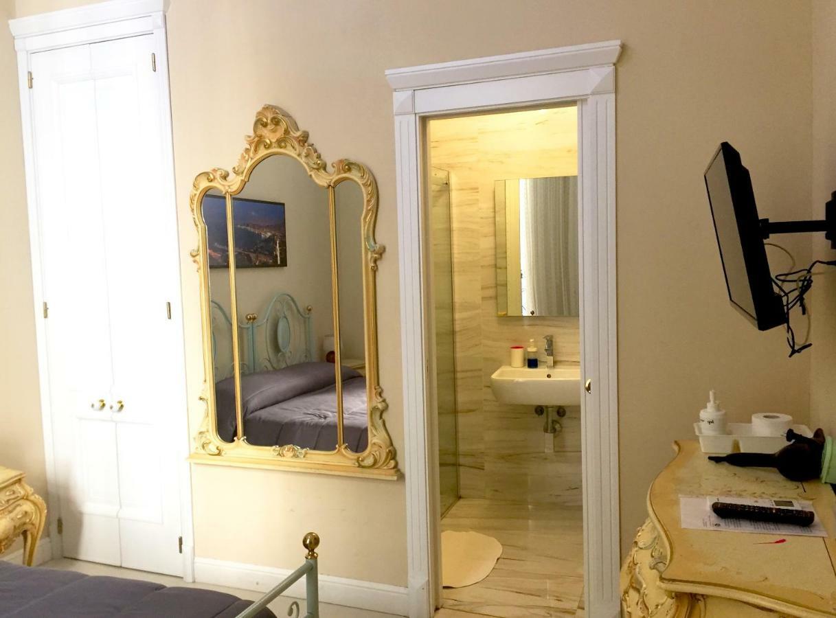 Oro Di Napoli Luxury Bed & Breakfast Naples Exterior photo